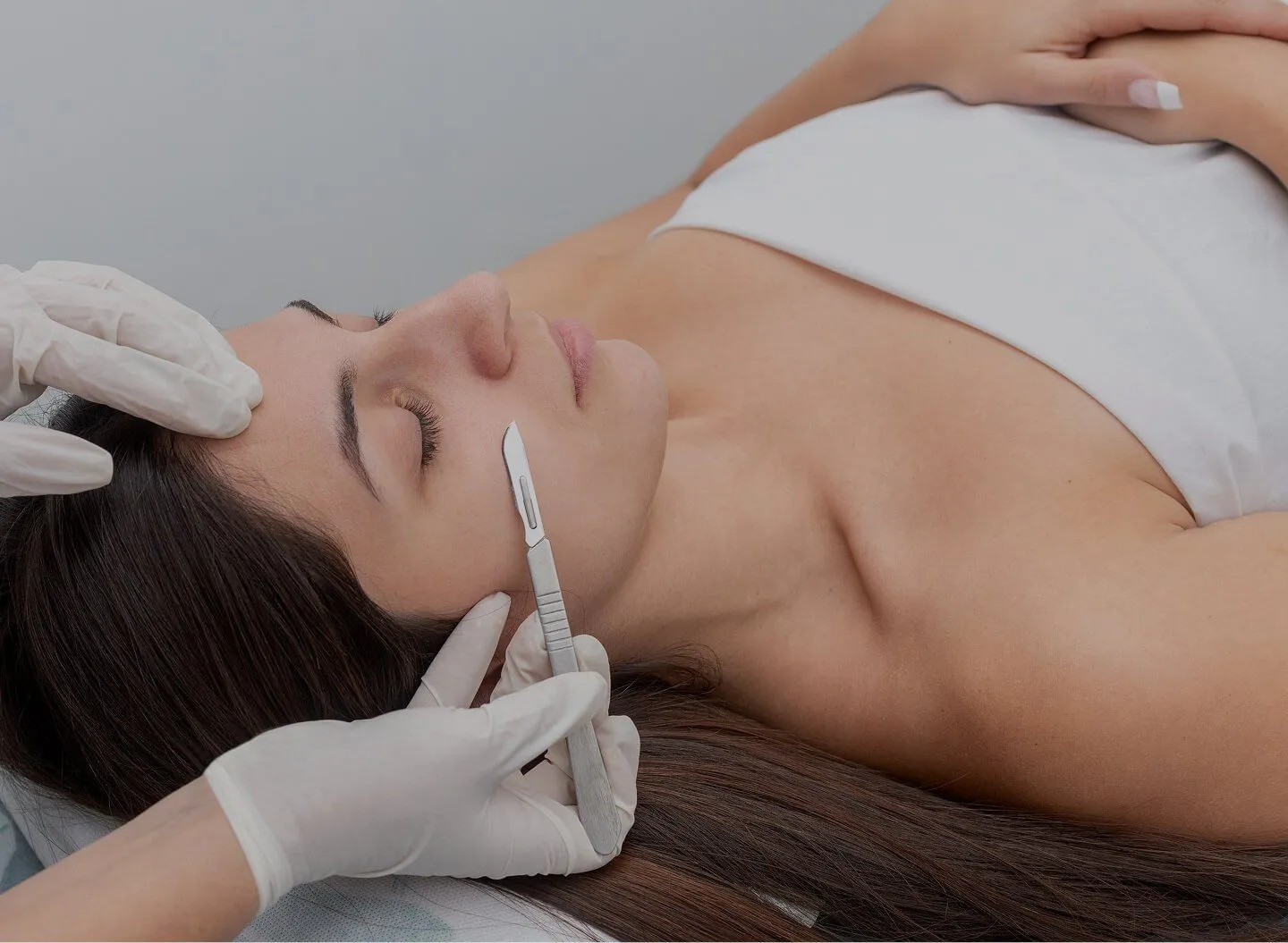 Dermaplaning